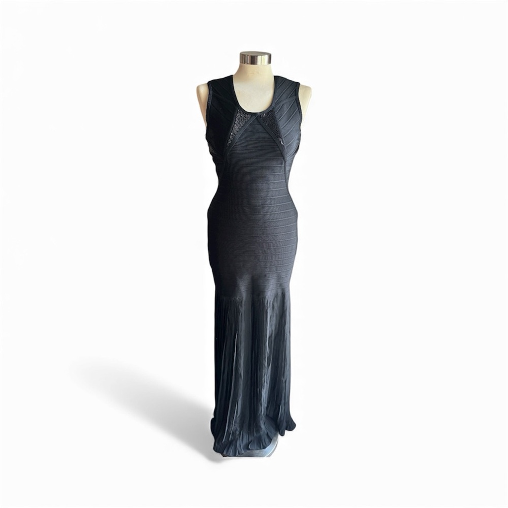 Gracia  Elegant Black Beaded Long Formal Dress